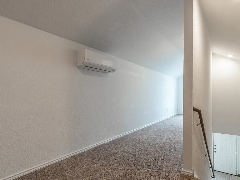 7128 Elm Cv — Photo 24