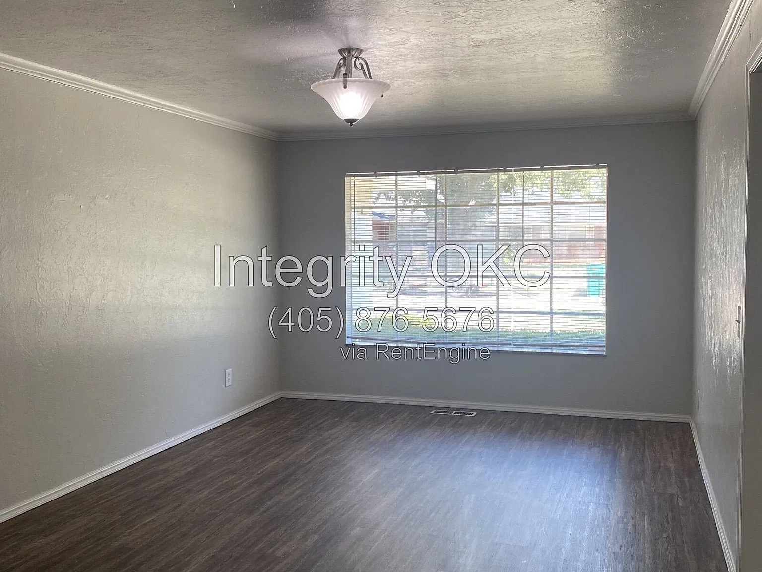 3 bed, 2.5 bath, 1899 sqft, $1,445 — Photo 4