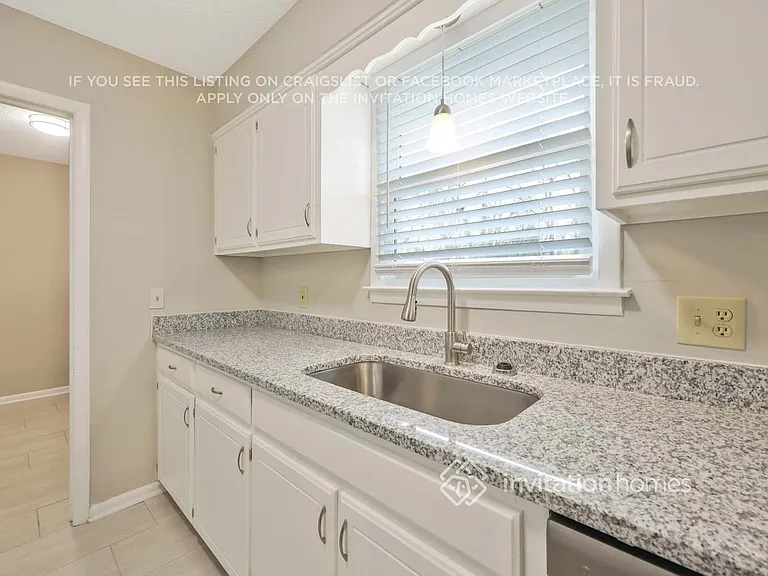 309 Edwards St — Photo 12