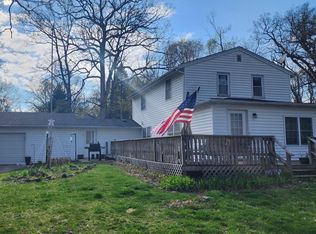 N9179 Maple St, East Troy, WI 53120