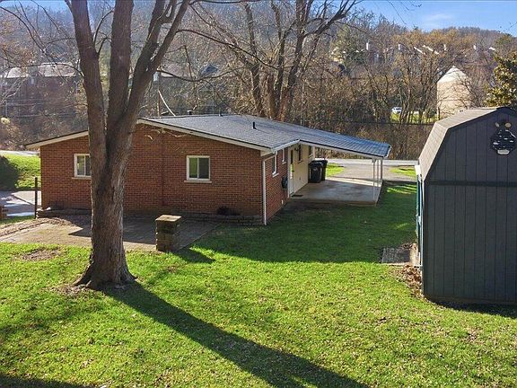4th image of 115 Moock Rd