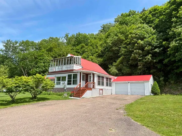 192 Choiniere Avenue, St. Albans Town, VT 05478