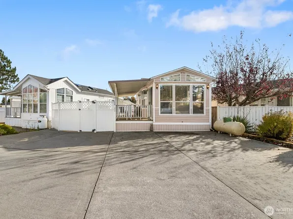 7704 Birch Bay Drive #1211, Blaine, WA 98030