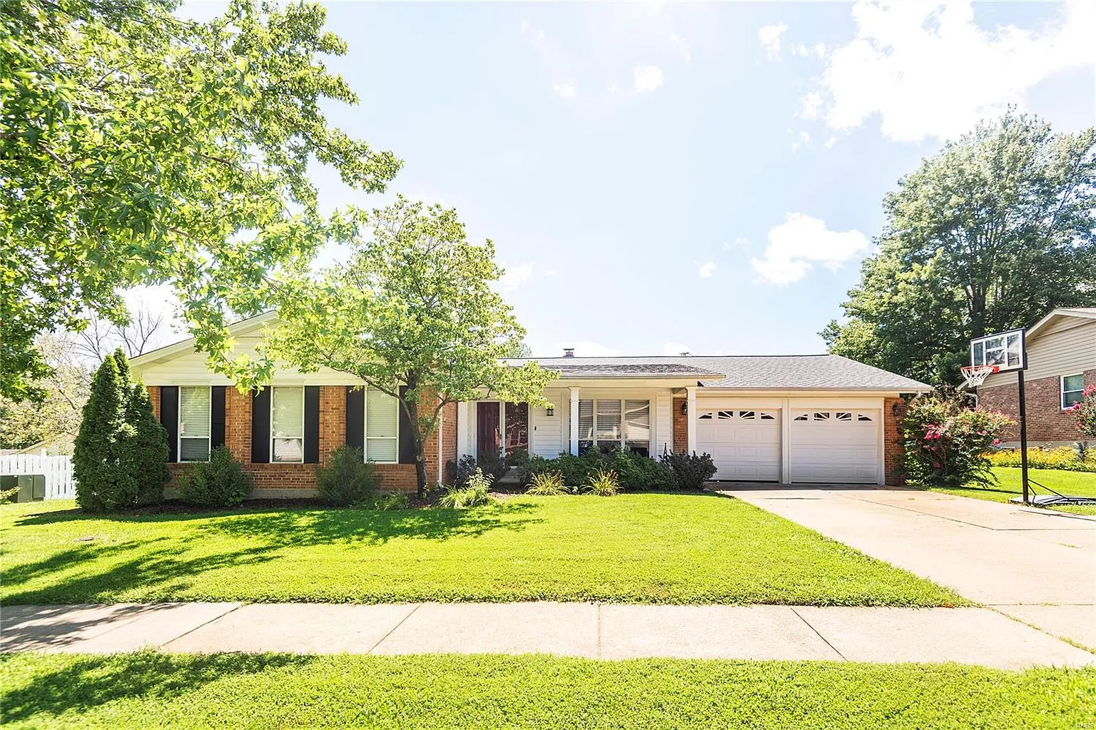 2608 Cripple Creek Dr photo 1