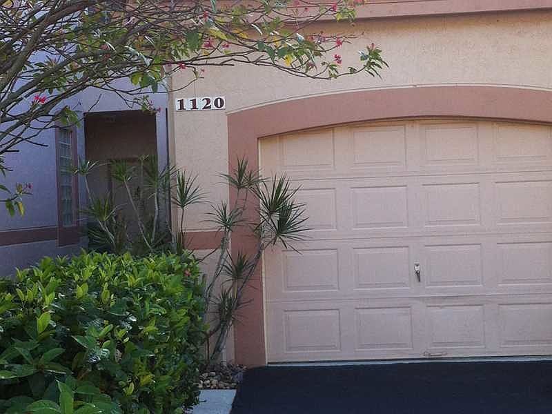 1st image of 1120 Sorrento Dr