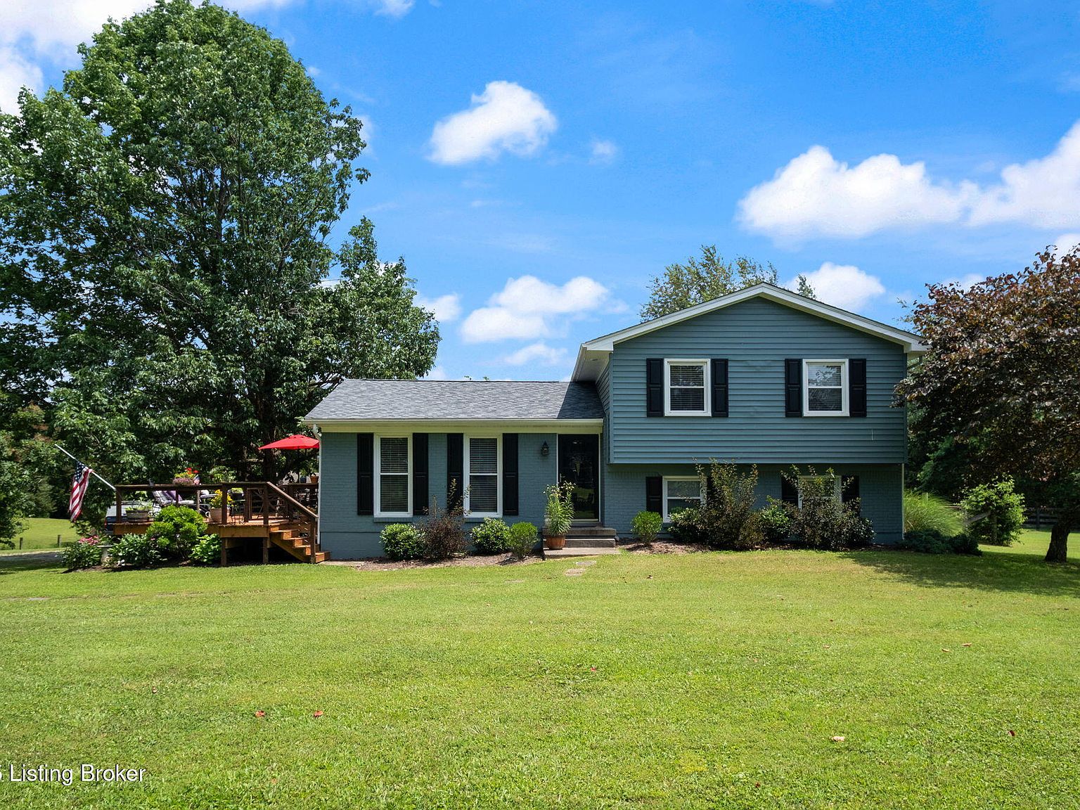 17558 Aiken Rd, Louisville, KY 40245 | Zillow
