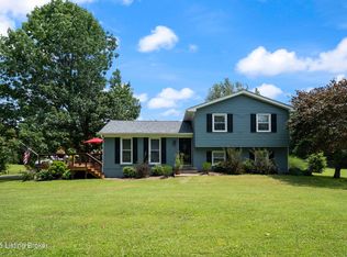 17558 Aiken Rd, Louisville, KY 40245