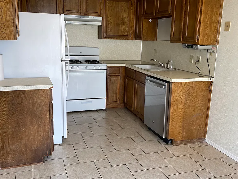 6125 S Zunis Ave — Photo 17