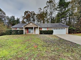 152 Jaley Pkwy, Locust Grove, GA 30248