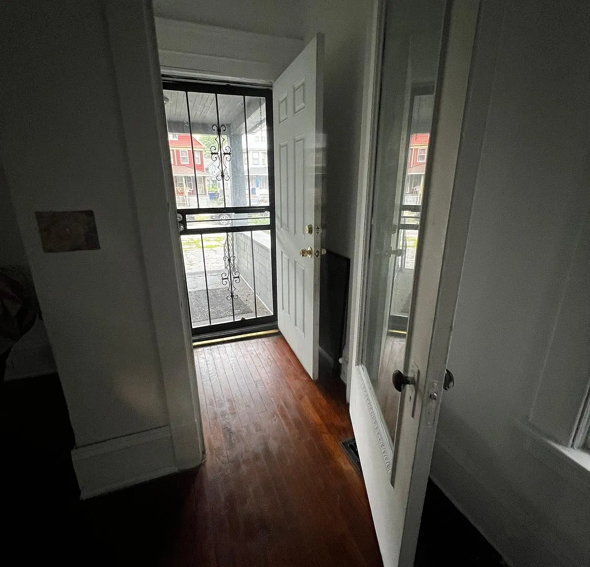4 bed, 1900 sqft, $1,300 — Photo 4