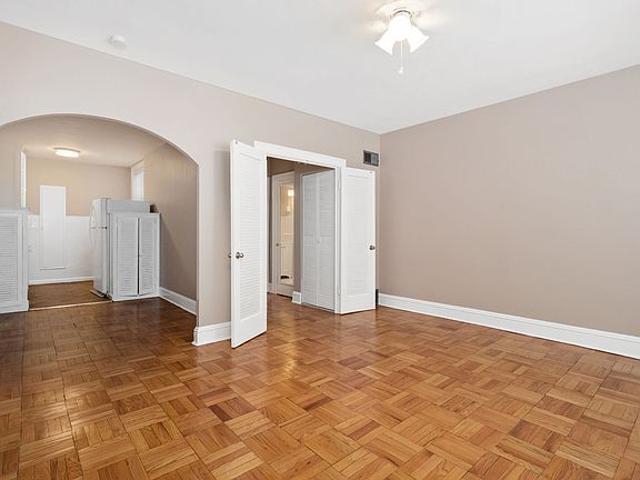 4th image of 3819 S Kingshighway Blvd #3-1063