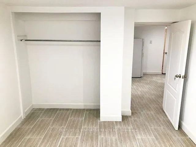 42 Saint Dunstan Dr #BASEMENT — Photo 9
