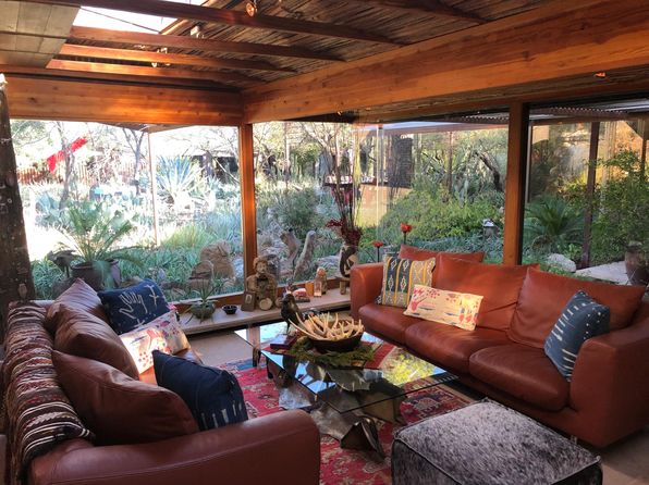 (undisclosed Address)