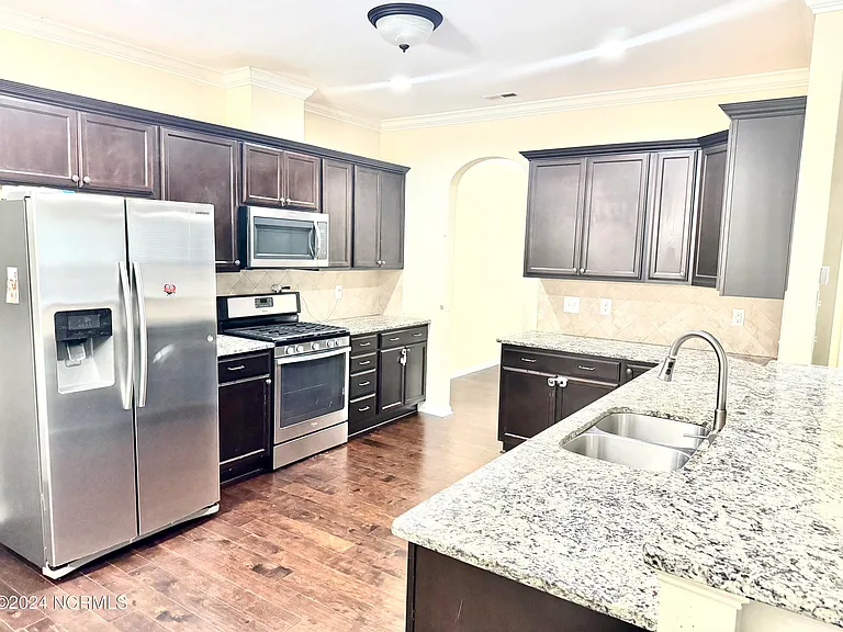 3600 S Bend Rd — Photo 4