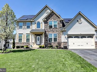 10505 Black Pine Ln, Waldorf, MD 20603