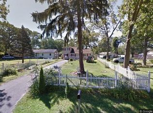 145 W 4th St, Howell, NJ 07731