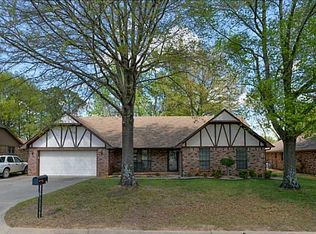 4009 S South St, Fort Smith, AR 72903