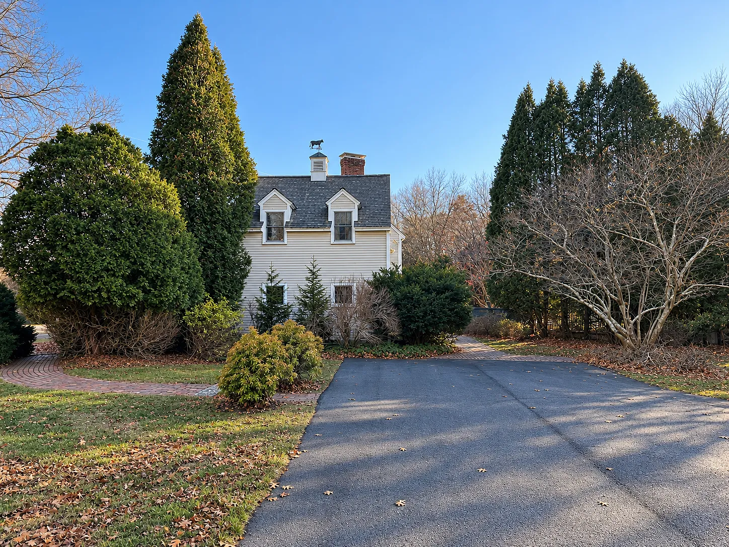 1 bed, 1.5 bath, 1400 sqft, $2,400 — Photo 1