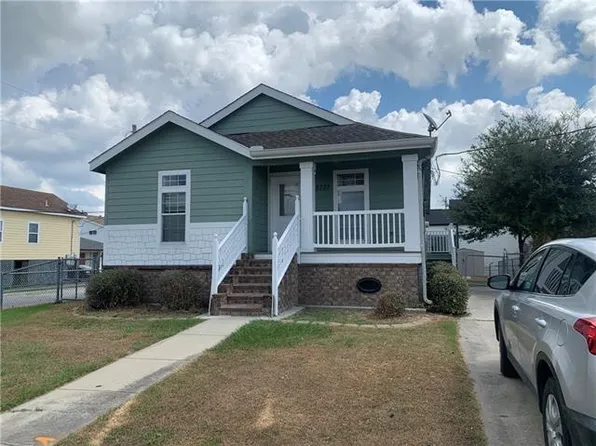 5737 Franklin Ave, New Orleans, LA 70122