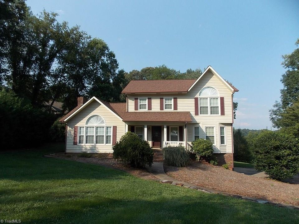 2nd image of 2153 Buckeye Ct