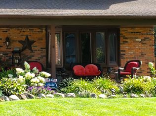 26929 Tall Oaks Trl, Olmsted Township, OH 44138