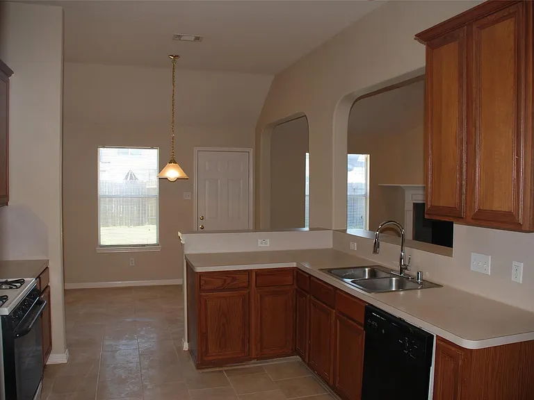 1006 Magnolia Dale Dr — Photo 11