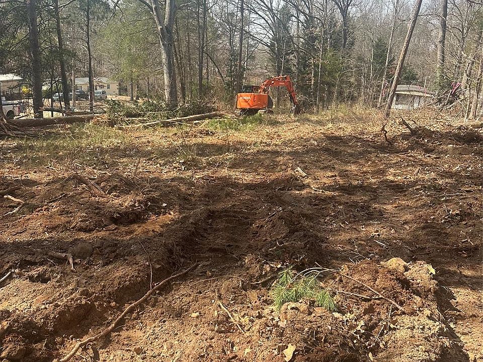 2nd image of 4058 Shasta Ln