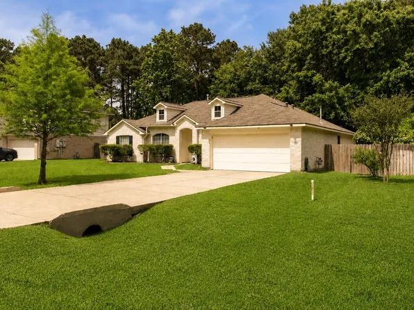 1102 Wiley Dr, Magnolia, TX 77354