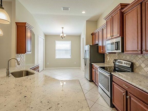 3rd image of 12254 Creek Preserve Dr