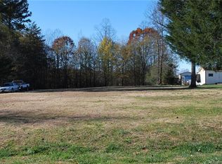 259 E Lackey Farm Rd, Stony Point, NC 28678