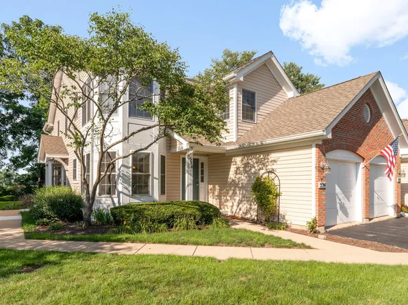 532 Bradbury Ln #532, Geneva, IL 60134
