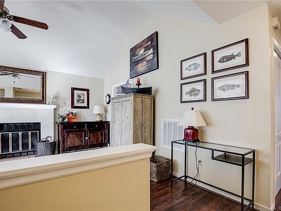 5th image of 2504 Edenbrook Dr