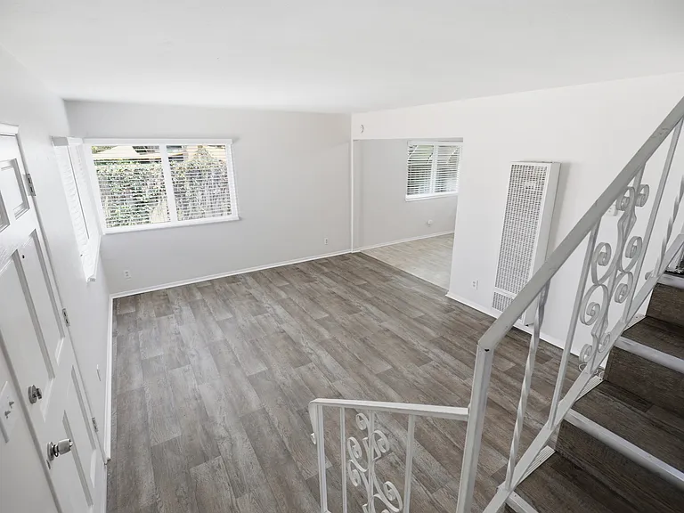 262 B Ave — Photo 17