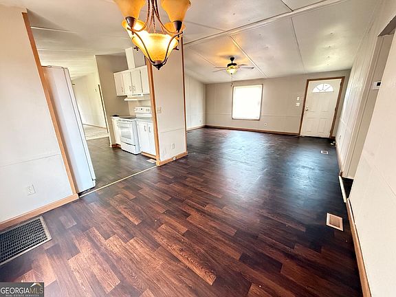 4th image of 1361 Edgewood Ave