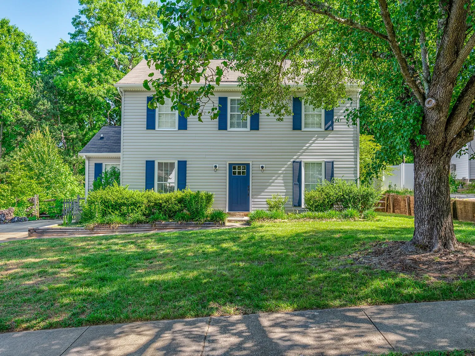 3 bed, 1658 sqft, $2,150 — Photo 1