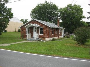 4770 Chapmans Rd, Allentown, PA 18104