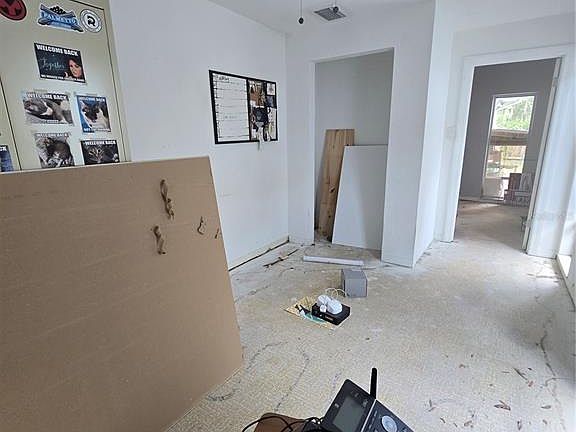4th image of 908 GRAND CENTRAL STREET