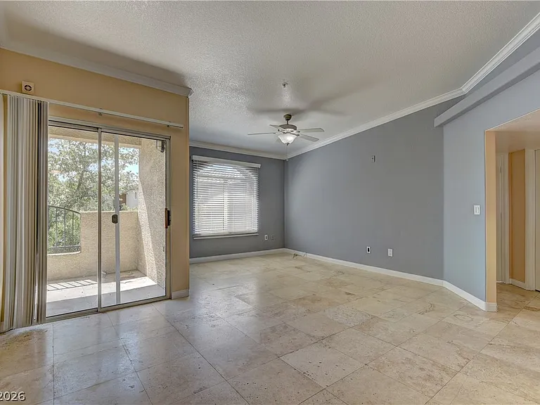 4400 S Jones Blvd #3138 — Photo 3