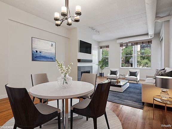 3rd image of 4114 N Lincoln Ave Unit 204