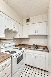 Rented by (Legacy) Elegran