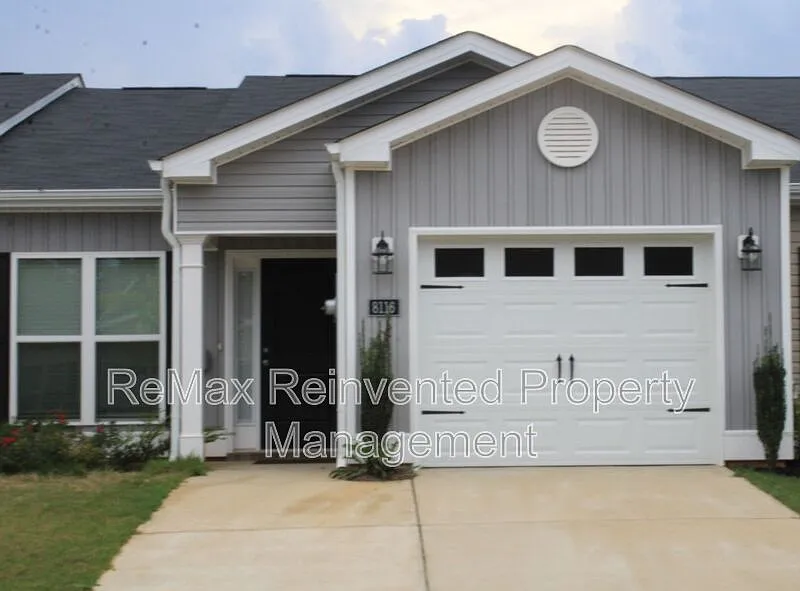2 bed, 2.0 bath, 1213 sqft, $1,795 — Photo 2