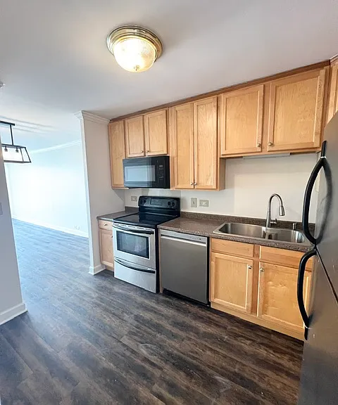2020 N Lincoln Park W #32K — Photo 24