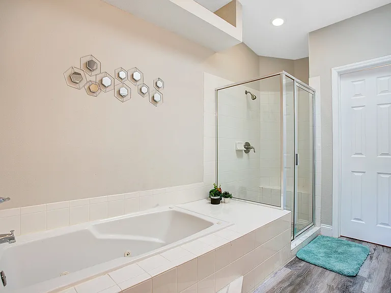 141 Coco Plum Dr — Photo 7