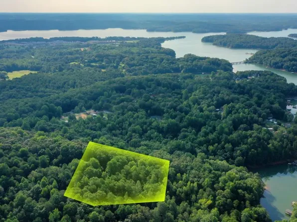 234 Spring Valley Rd, Seneca, SC 29678