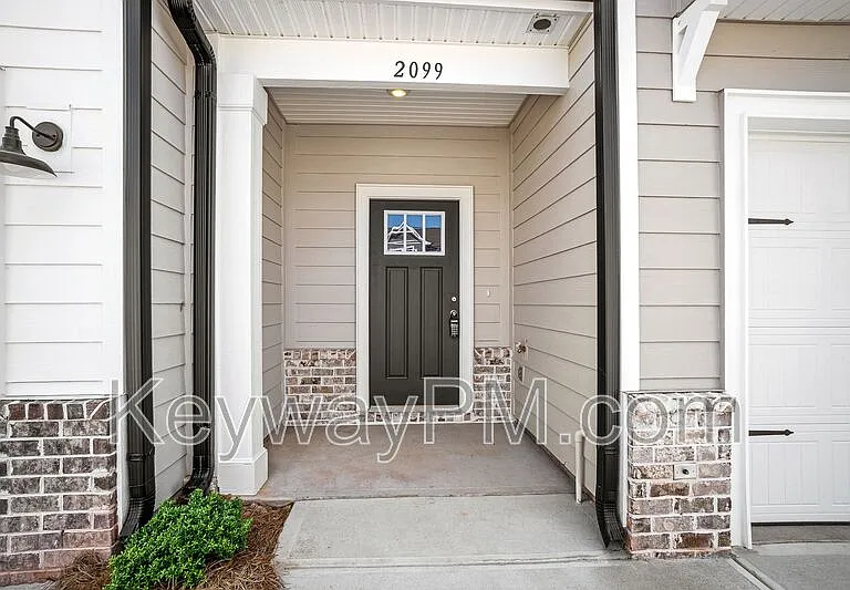 2099 Denmark Ave SE — Photo 3