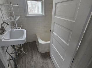 207 1st Ave E, Velva, ND 58790