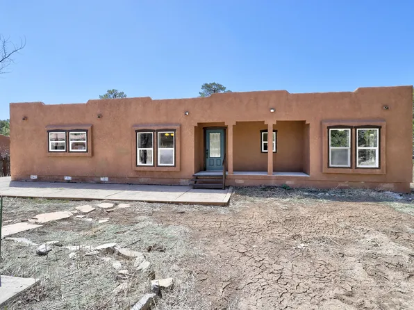 117 Sedillo Rd, Tijeras, NM 87059