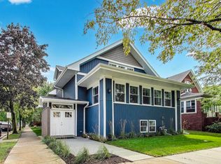 500 Circle Ave, Forest Park, IL 60130