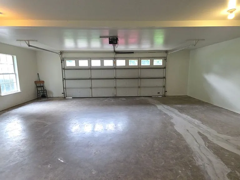 611 Preston Dr — Photo 22