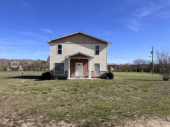 2nd image of 99 Clayton Dr
